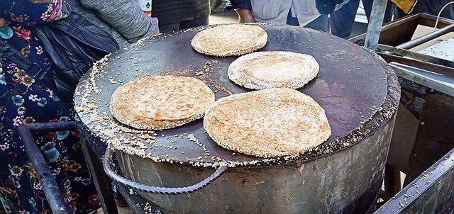 南充李家瘸子锅盔，南充有个李家瘸锅盔