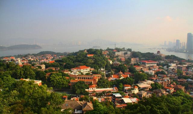 厦门有哪些景点，厦门市十大景点排名榜（厦门旅游攻略：六大必去景点）