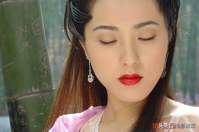 40岁曾黎近照曝光，43岁曾黎容貌艳丽