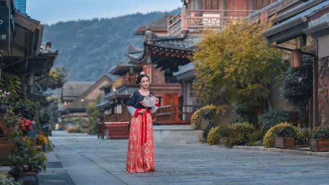 拈花湾攻略必去景点，1600亩拈花湾樱花海