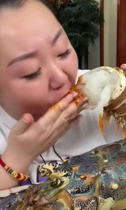 合肥胖姐龙虾(合肥二胖龙虾)