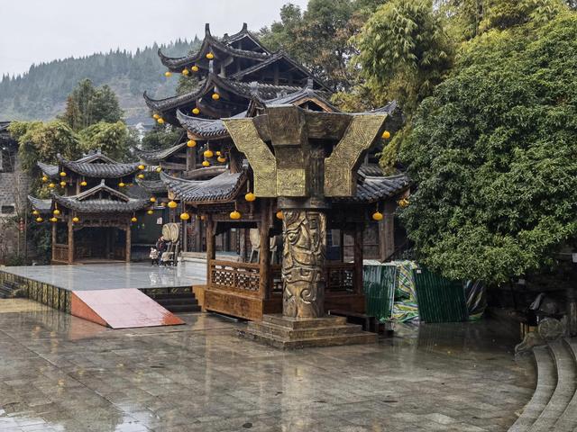 芙蓉镇门票多少钱，芙蓉古镇门票免费时间（自驾游湘西芙蓉镇）