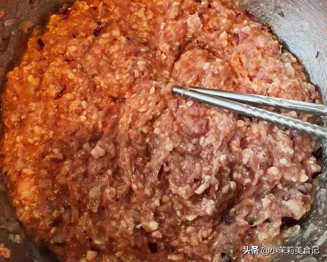羊肉饺子底如何调馅，调羊肉馅很简单