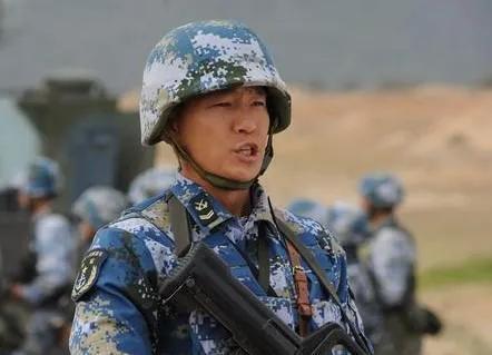 杨志刚演过的电视剧，电视剧火蓝刀锋怎么拍摄了半年呢（杨志刚实锤有第三、第四季）