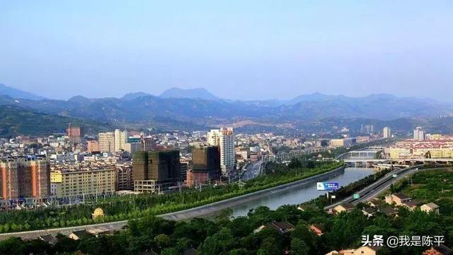 陕西省商洛市发展缓慢的原因，陕西落后山区如何突破经济发展瓶颈、抓住旅游产业发展机遇