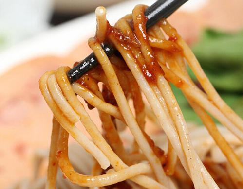 莜面的做法大全，莜面面条的简单做法（不会做的家人们快来学学）