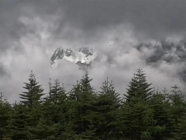 玉龙雪山几月份去最好，几月去丽江玉龙雪山最佳（玉龙雪山旅游攻略路线）