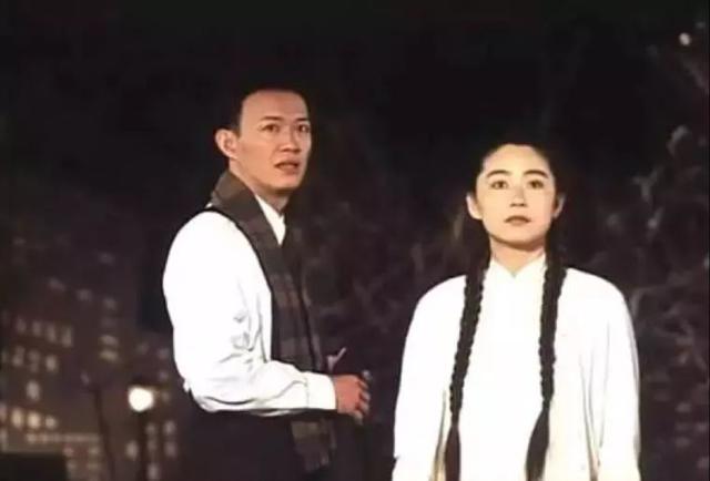 57歲娶了小25歲學生，60歲喜得龍鳳胎，如今70歲為奶粉錢瘋狂拍戲 娛樂八卦吃瓜 第7张