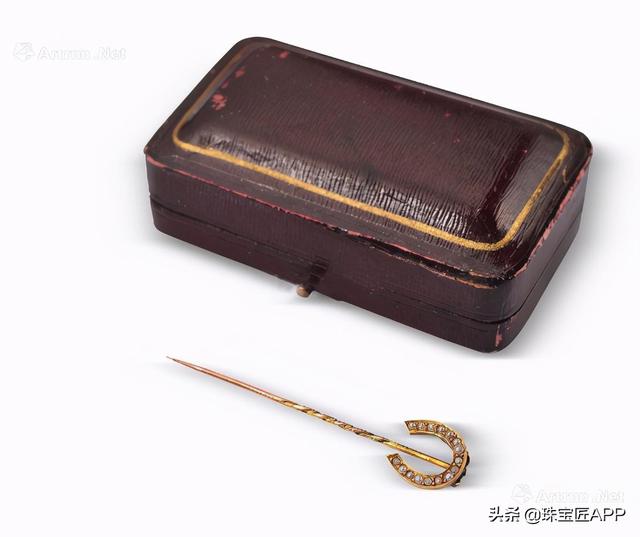 男士十大轻奢品牌，男士十大轻奢首饰品牌（6款轻奢有格调的男装上线）