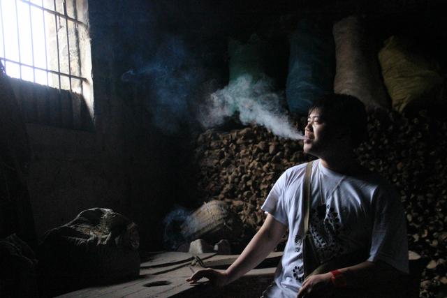 有的人一出生就在罗马而你不一样，有人千辛万苦才能到罗马