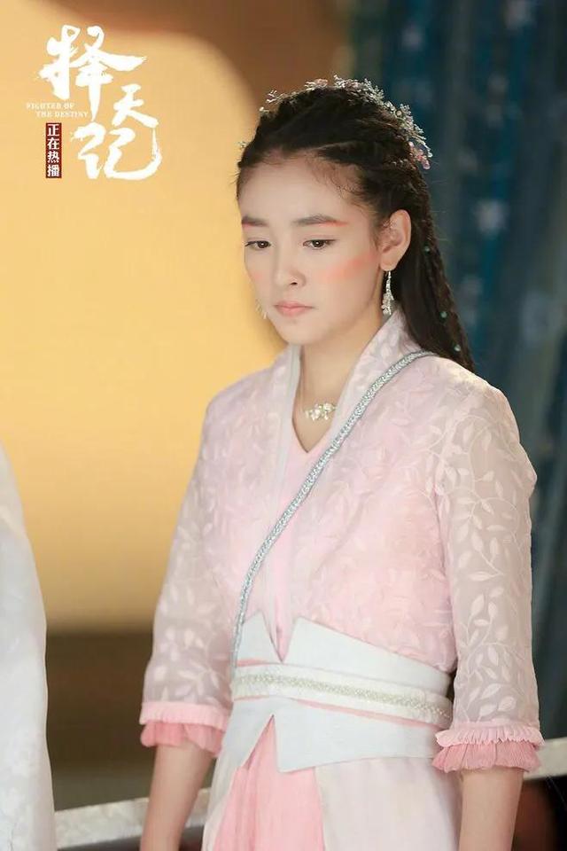 吴倩为啥是武大校花，为什么同样是武大校花