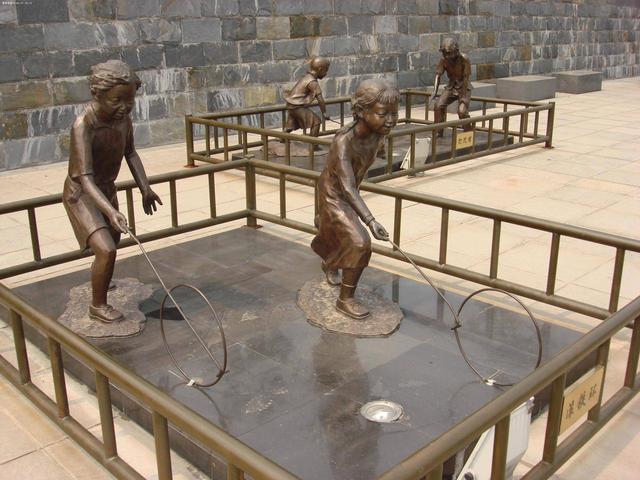 丢沙包的游戏规则，户外扔沙包游戏规则（丢沙包游戏）