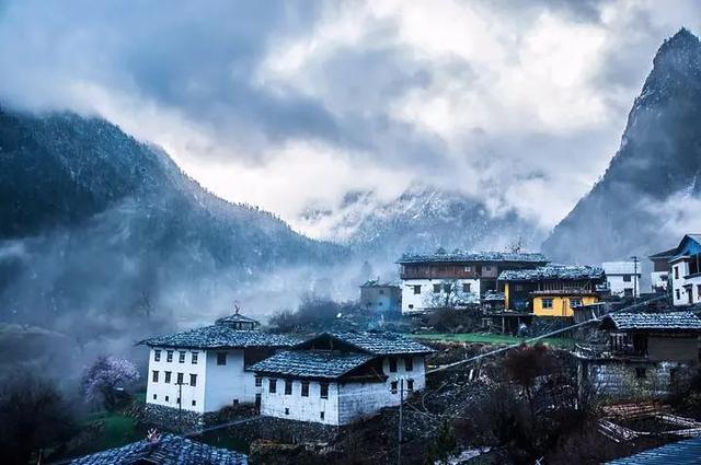 云南十大经典美景你去打卡了吗，这些云南私藏美景