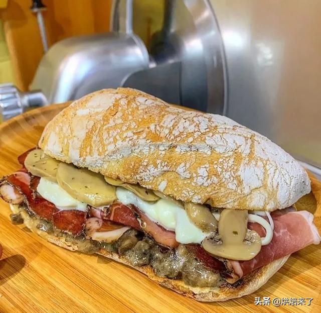 最好吃的意大利面包，来一份纯正的西式早餐