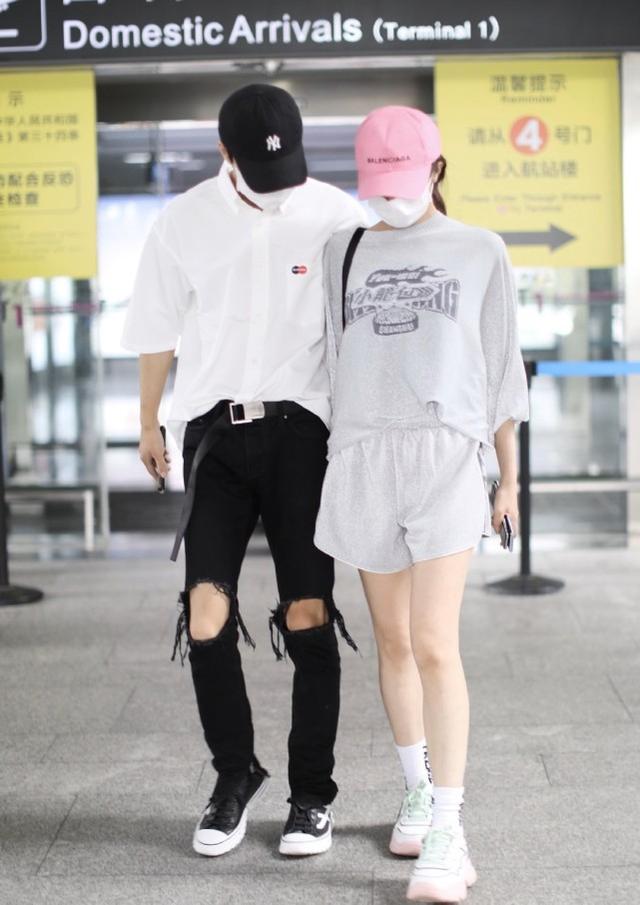 姜潮麥迪娜共出街！兩人低調打扮卻依舊吸睛，麥迪娜當媽後也減齡 娛樂八卦吃瓜 第4张