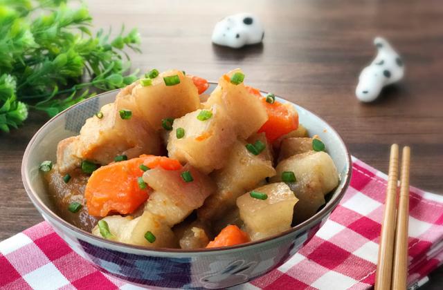 腐乳豆腐五花肉做法，1斤五花肉加上一块腐乳
