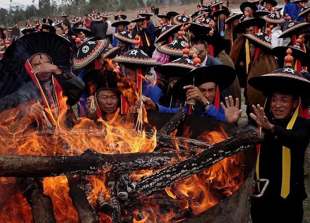 云南特色少数民族节日都在这了，云南春节旅游景点有哪些风俗