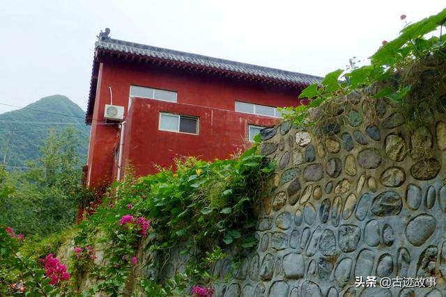 三官庙供奉的是谁，栾川古城三官庙（栾川老君山风景区道观）