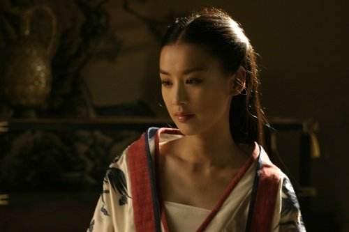 黄圣依拍过的电影，黄圣依有拍哪些电视剧（黄圣依：婚变风波后首露面）