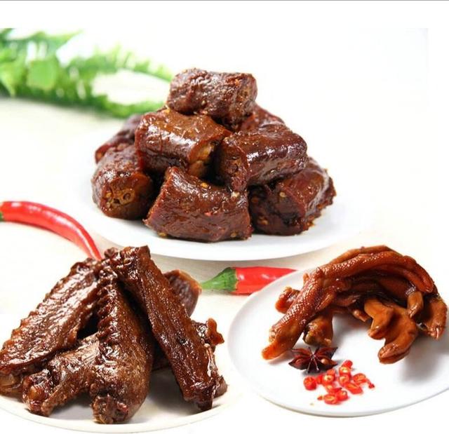 周黑鸭的完整配方，周黑鸭秘制酱料配方（周黑鸭香料配比配方和制作流程）