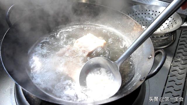红烧肉怎么做不腻，红烧肉怎样做才能不腻还好吃
