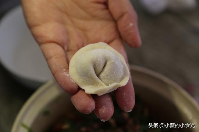 素馅元宝馄饨做法，元宝馄饨简单食材
