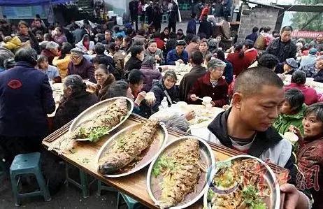 吃百家饭的记忆，难忘的百家饭