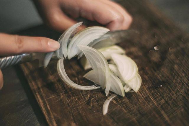 简短而有深度的句子句句声入人心，30个意味深长的句子