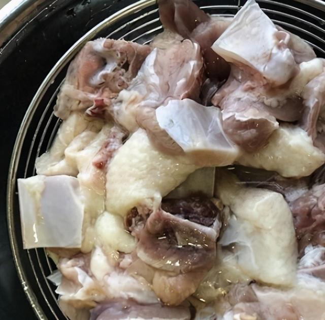 豬肉怎么燉又爛又香，家常燉肉怎么燉得又快又爛又香（都要記得加這2種料）