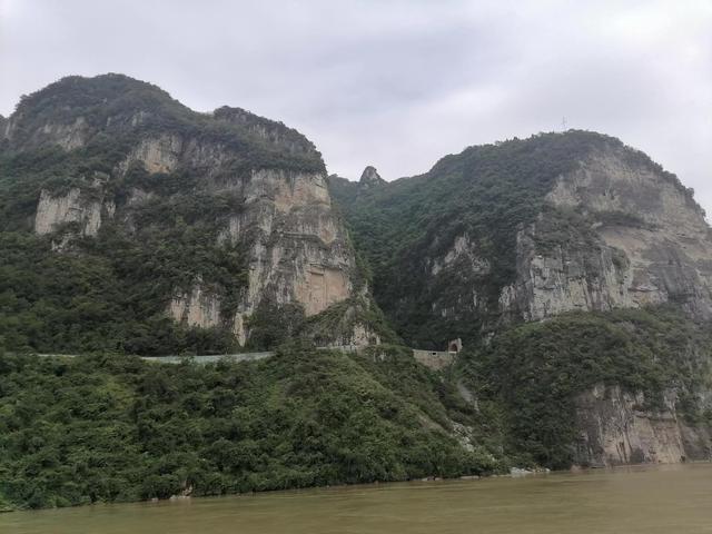 三峡大坝旅游景点，湖北宜昌三峡大坝旅游景点有哪些（领略世界第一坝的水涨船高）