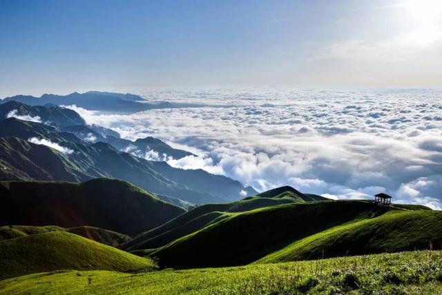 武功山旅游攻略，武功山旅游攻略一日游（江西武功山\u0026仙凤三宝亲子游记）