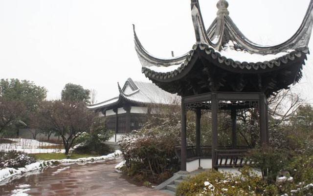 宁波人口10万以上的镇，浙江宁波慈溪市一个大镇