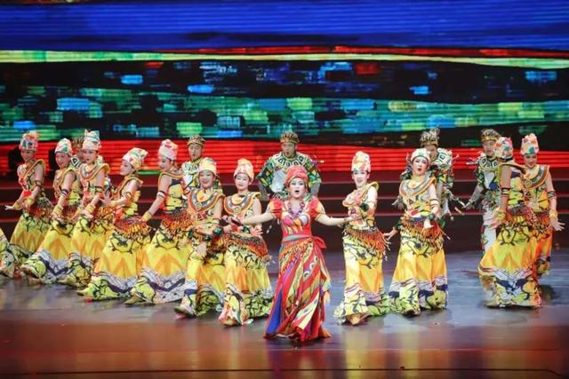 第一届海南欢乐节主会场，现场直击镜头聚焦