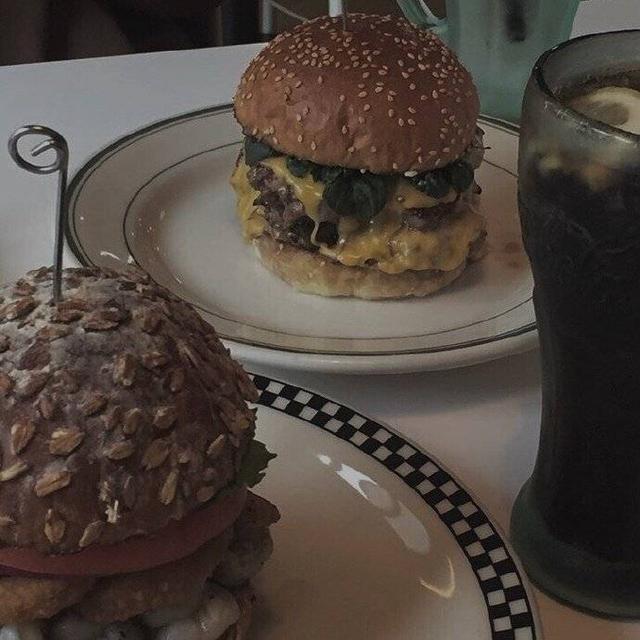 简短而有深度的句子句句声入人心，30个意味深长的句子