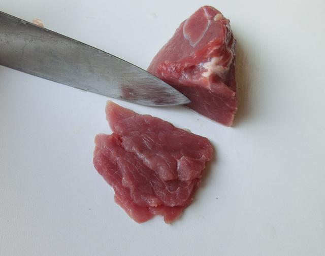 小炒肉怎么炒好吃又嫩，小炒肉怎样炒又嫩又好吃家常