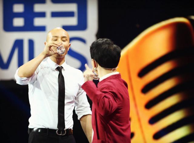 非诚勿扰乐嘉个人资料，乐嘉非诚勿扰退出原因（离开《非诚勿扰》11年后）