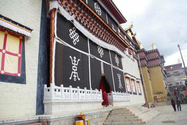 香格里拉松赞林寺，香格里拉的松赞林寺简介