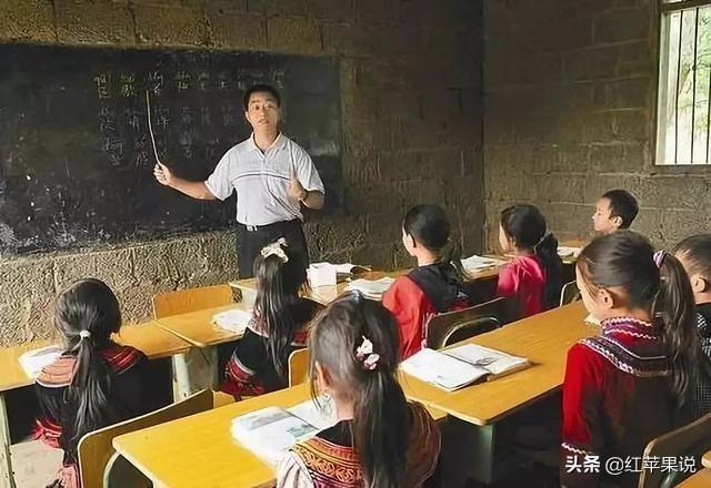 私立学校和代课老师的区别，民办教师就是民办学校的老师