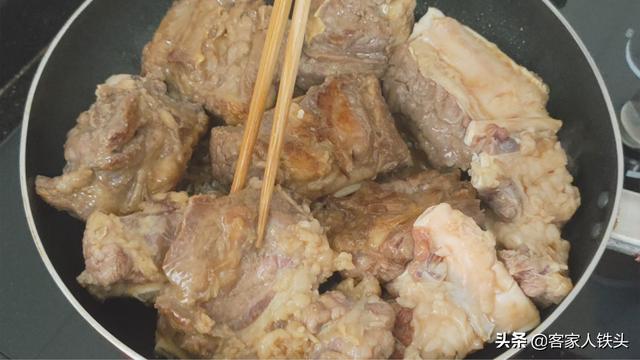 牛排怎么烧好吃，你知道的牛排这样做才好吃（牛排鲜嫩入味不塞牙）