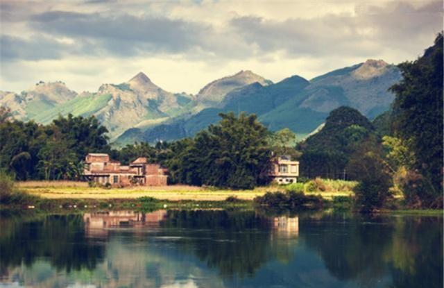 蒙古人出现在花剌子模，蒙古西征的起点——花剌子模王朝的兴衰