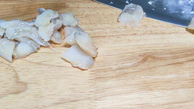 安康鱼怎么做好吃，安康鱼的正宗做法（我很丑，但我很好吃）