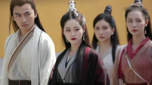 宋青书降龙十八掌，宋青书使出失传的降龙十八掌