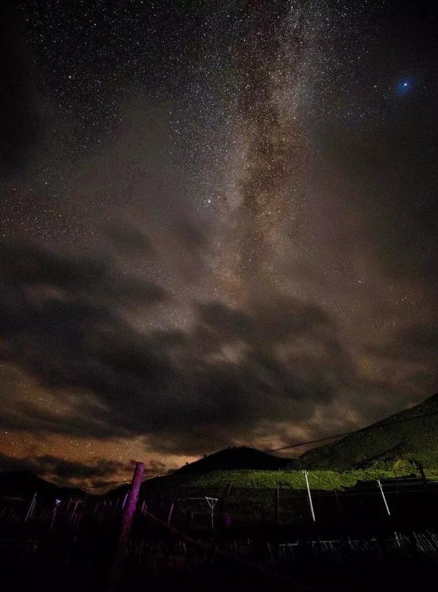 成都几个必爬的山，成都周边适合过周末的山和古镇