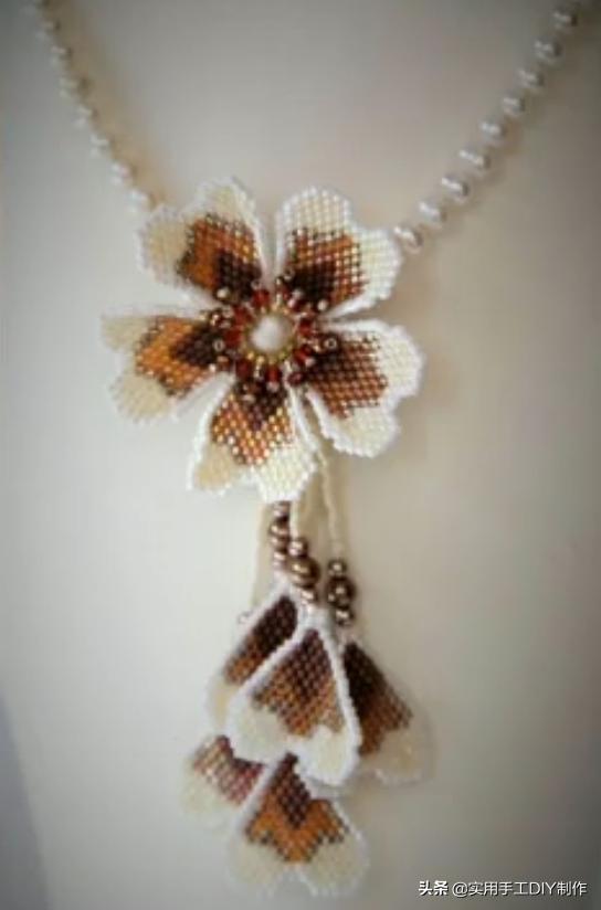 40款时尚的串珠项链，圆珠串珠项链教程大全