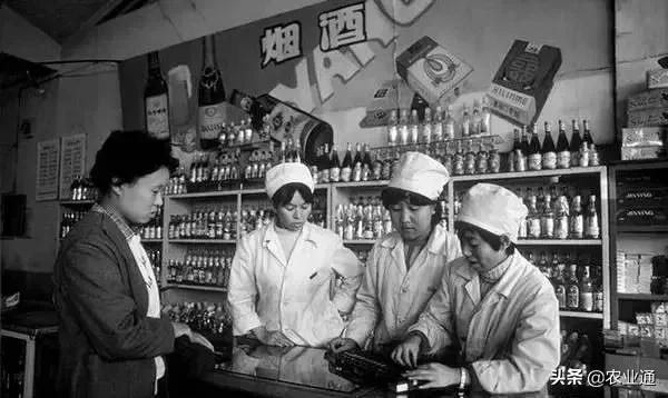 老歌经典大全80年代，盘点80年代经典老歌（80年代的那些老歌）