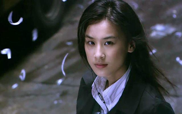 黄圣依拍过的电影，黄圣依有拍哪些电视剧（黄圣依：婚变风波后首露面）