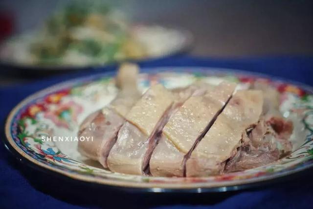 南京盐水鸭怎么吃，正宗南京盐水鸭的吃法（大叔家的南京食谱：盐水鸭腿）