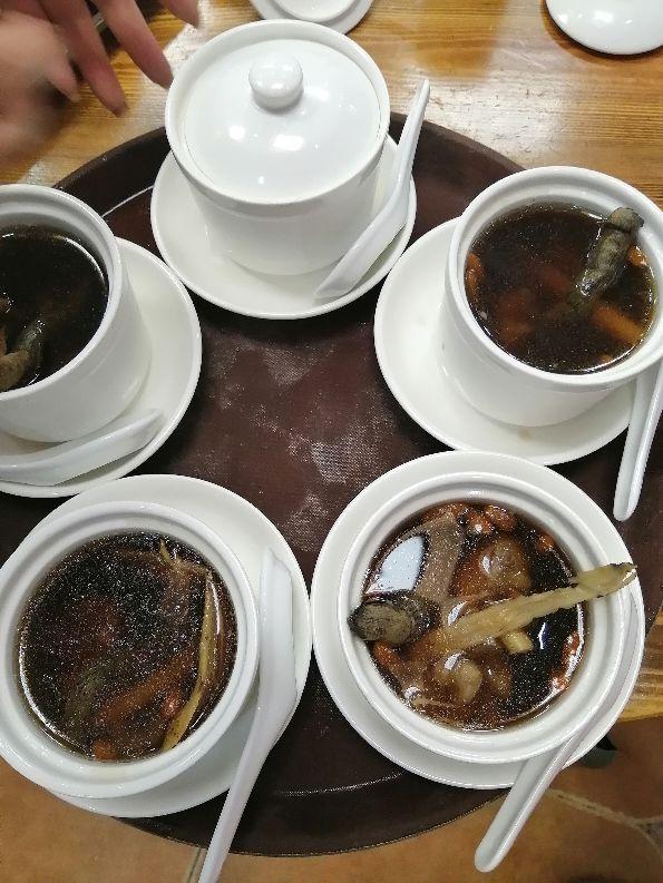 牛鞭汤的做法大全，煲牛鞭汤的做法大全（牛鞭做法大全，小两口要学习了）