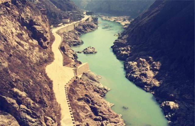 蒙古人出现在花剌子模，蒙古西征的起点——花剌子模王朝的兴衰