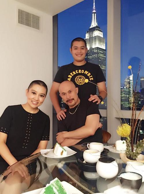 著名演員徐錦江：20歲時父親因病離世，寡母與妻子一樣重要 娛樂八卦吃瓜 第16张